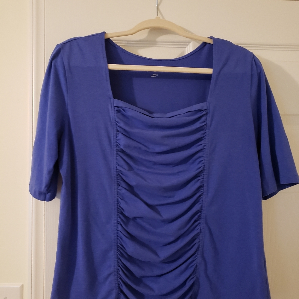 Periwinkle short sleeve top
